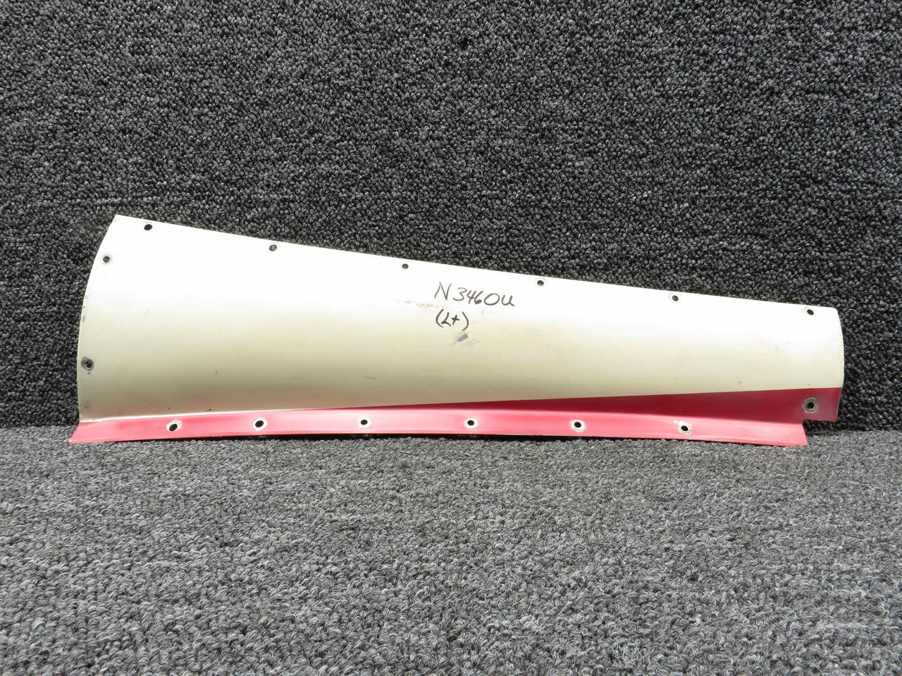 0732615-1 Cessna C-182F Stabilizer Fairing LH