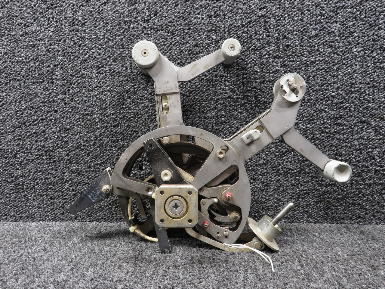 2615201-7 (Use: 2615201-8) LearJet L-35A Thrust Reverser Engine Control Quadrant