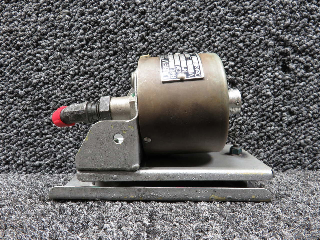 5111-5 Labem Oil Pressure Transducer with Mount Assembly