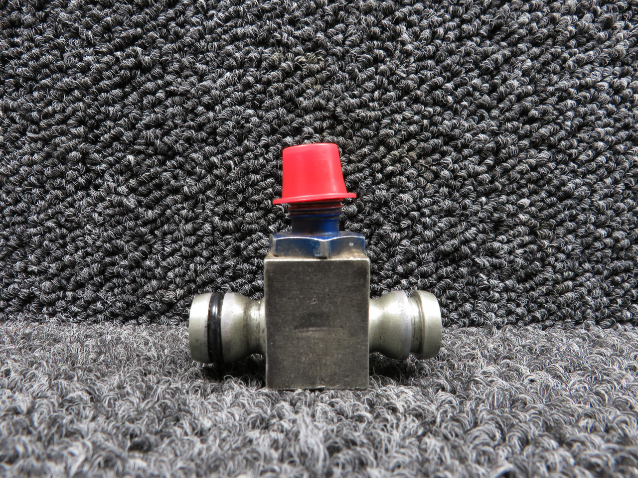 115-8001-23 Beechcraft Manifold Assembly Anodized Fitting
