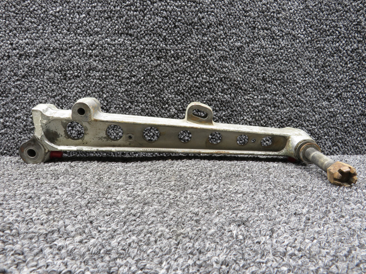 50-810039 Beechcraft Upper Drag Brace Arm Assembly
