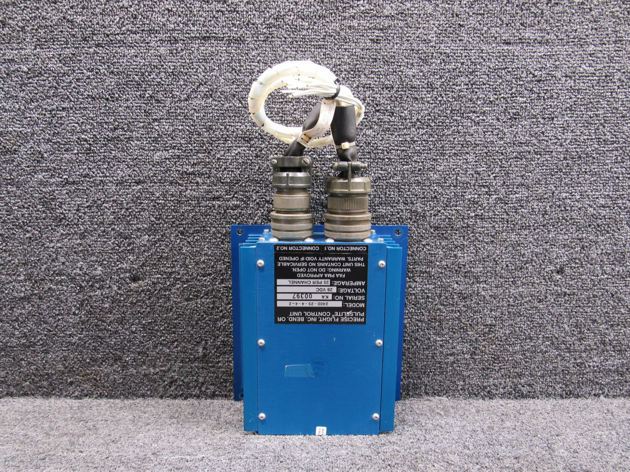 coto1タグ 2400-25-4-4-2 Precise Flight Pulselite Control Unit, 28Volts