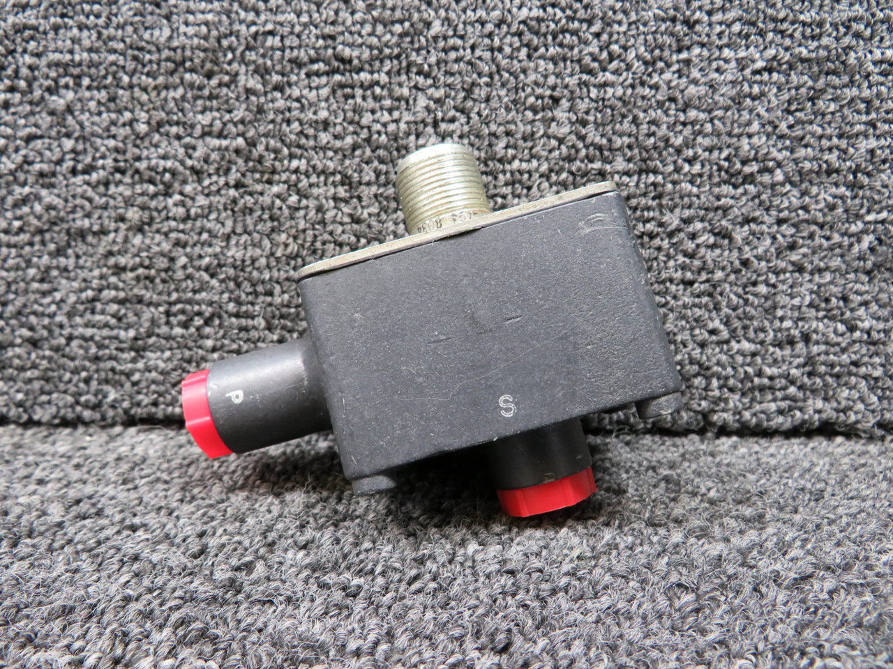 AD37C-4 (Alt: 6600186-18) Precision Alternate Airspeed Switch w Tag (Core)