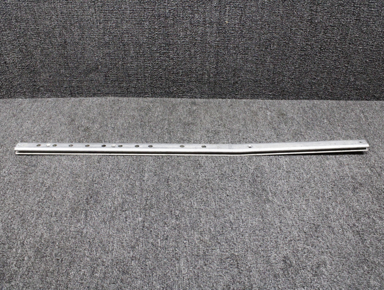 21955-004 Piper PA30 Forward Inboard Seat Track LH