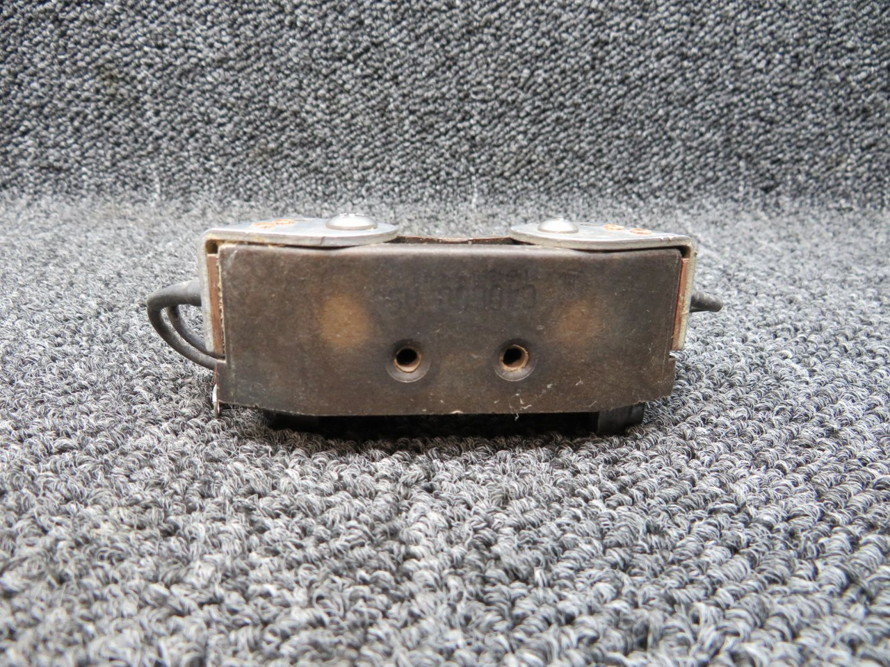 C40660 Cessna 206H Propeller Brush Block (Broken Brushes)