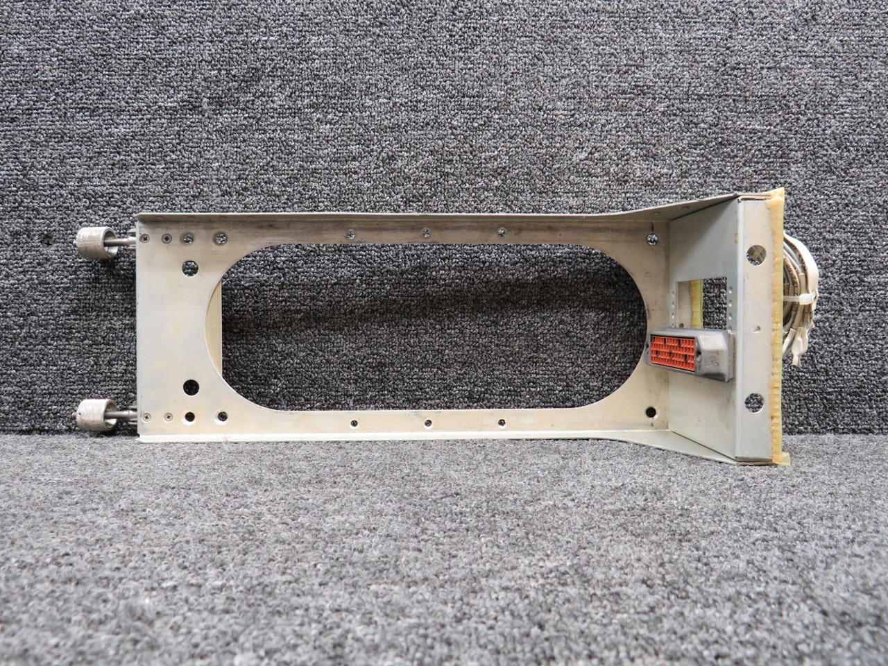 622-1196 Collins Avionics 390R-20 Mounting Tray