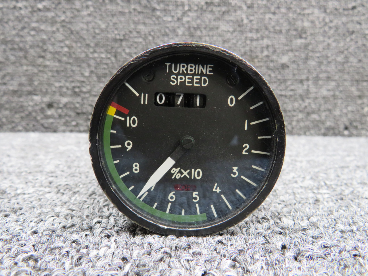 Yページ　301 131348-1 Airesearch Turbine Speed Indicator and 8130-3