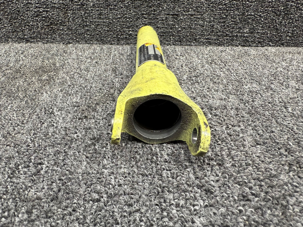 45-521212-604, 12527Y-63.31 Beechcraft LH Flap Actuator with Flex