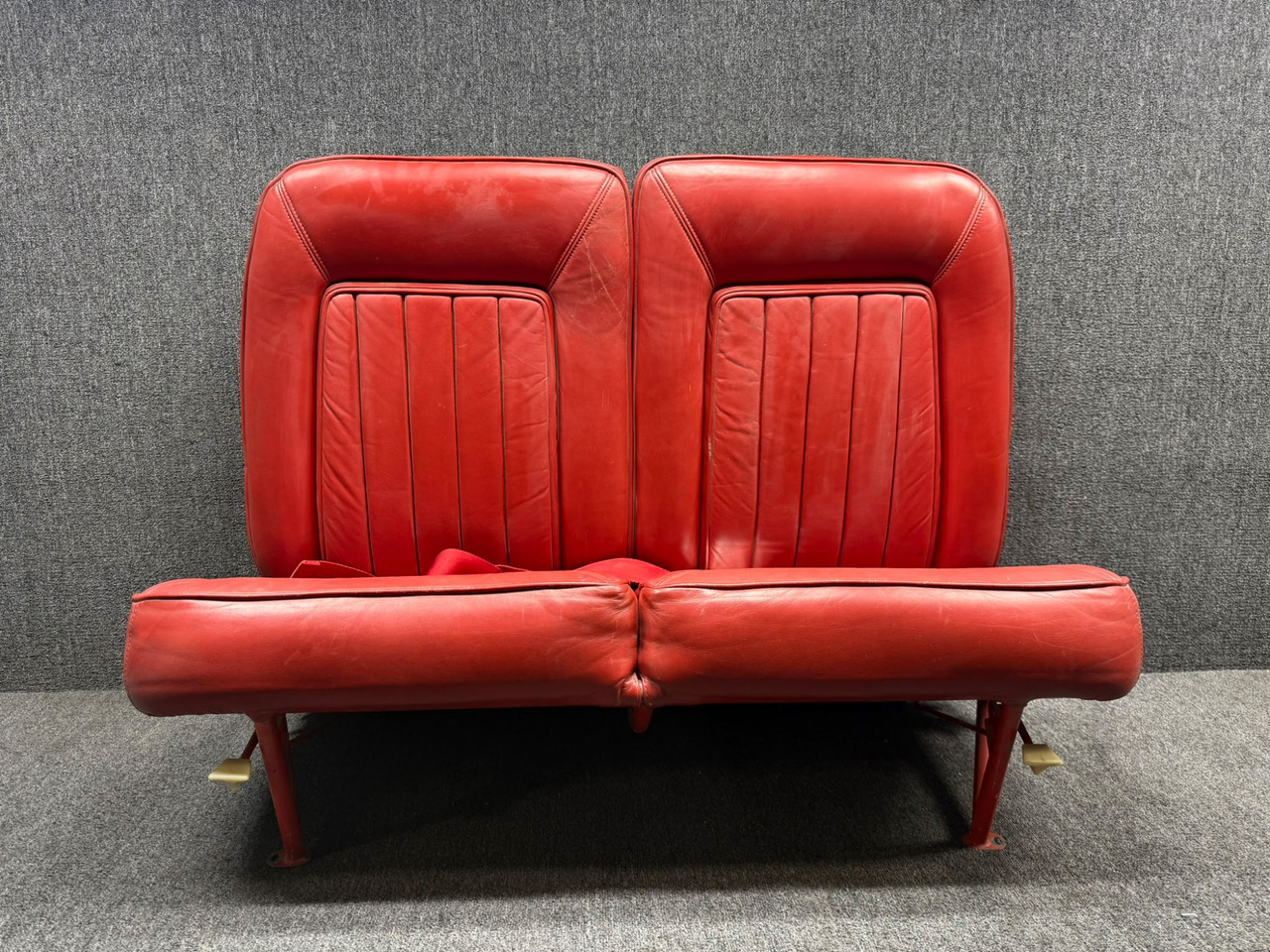 1714093-1 Cessna 177B Individually Reclining Rear Seat