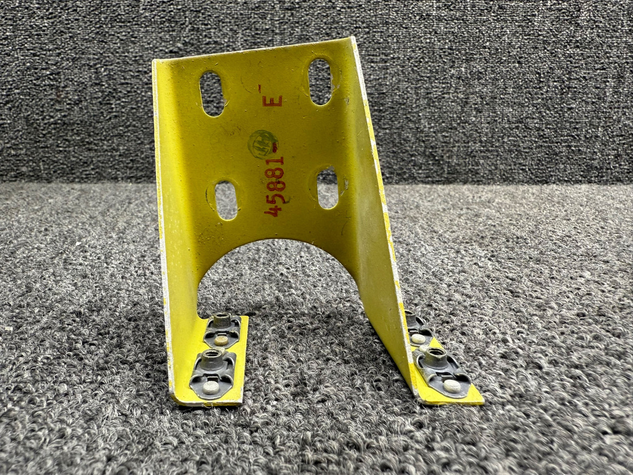 45881-000-E Piper PA-31T Bracket Assembly Windshield Wiper Motor (C20)