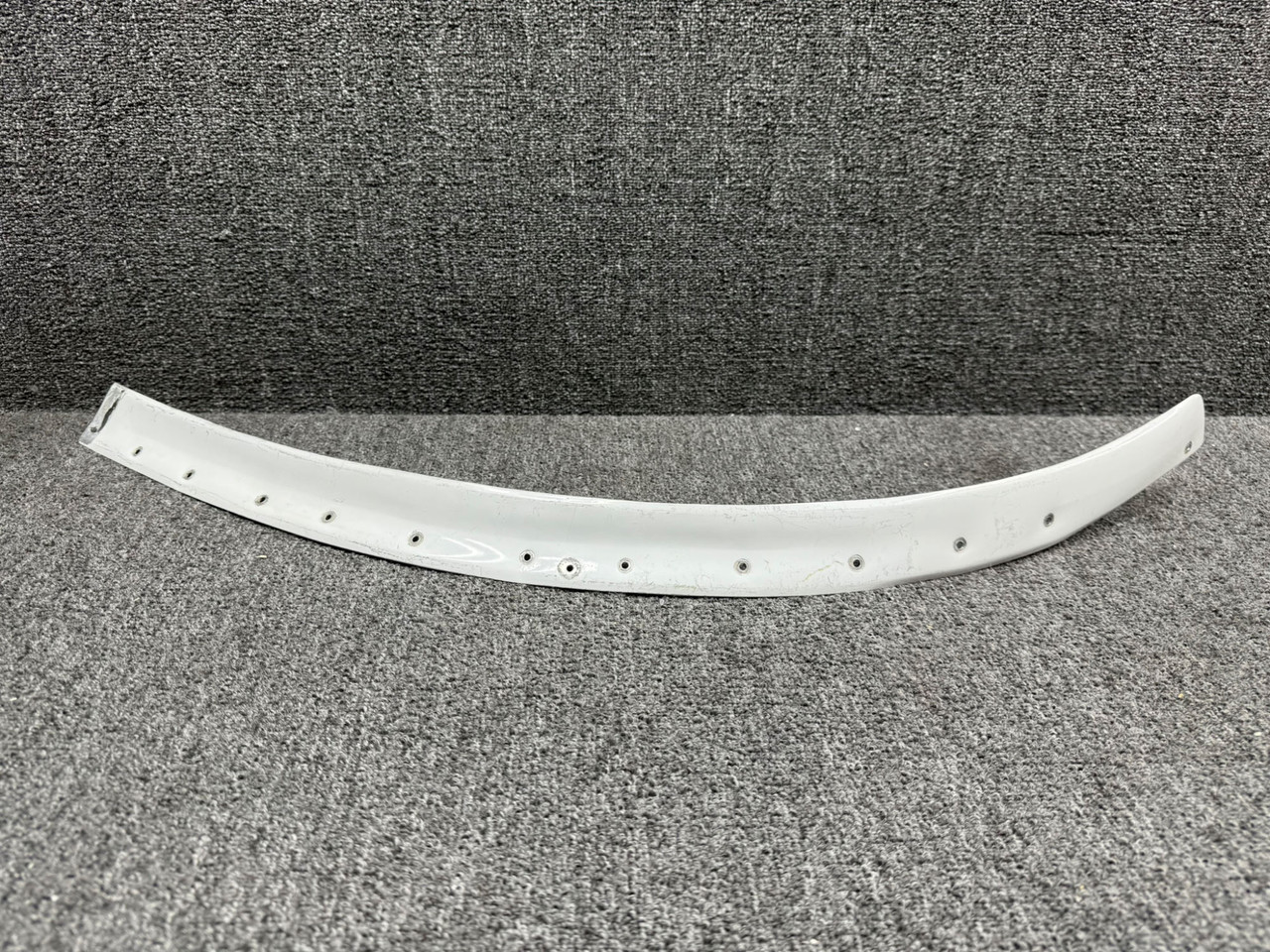 69220-004 (Alt: 79296-020) PA28R-201T Windshield Collar Outside LH