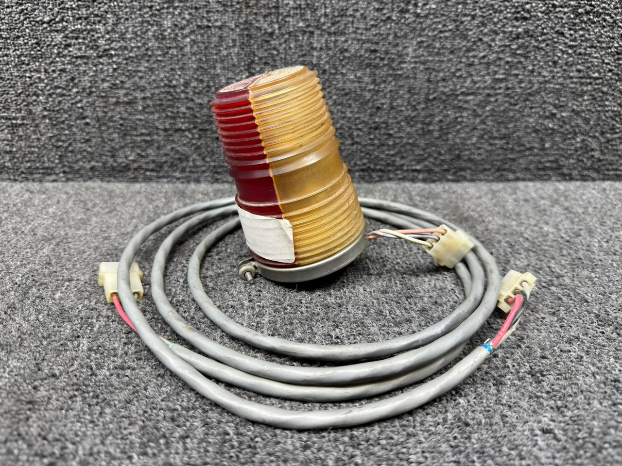 C621001-0103 (Use: C621001-0106) Cessna 172L Flashing Beacon Assembly (Core)