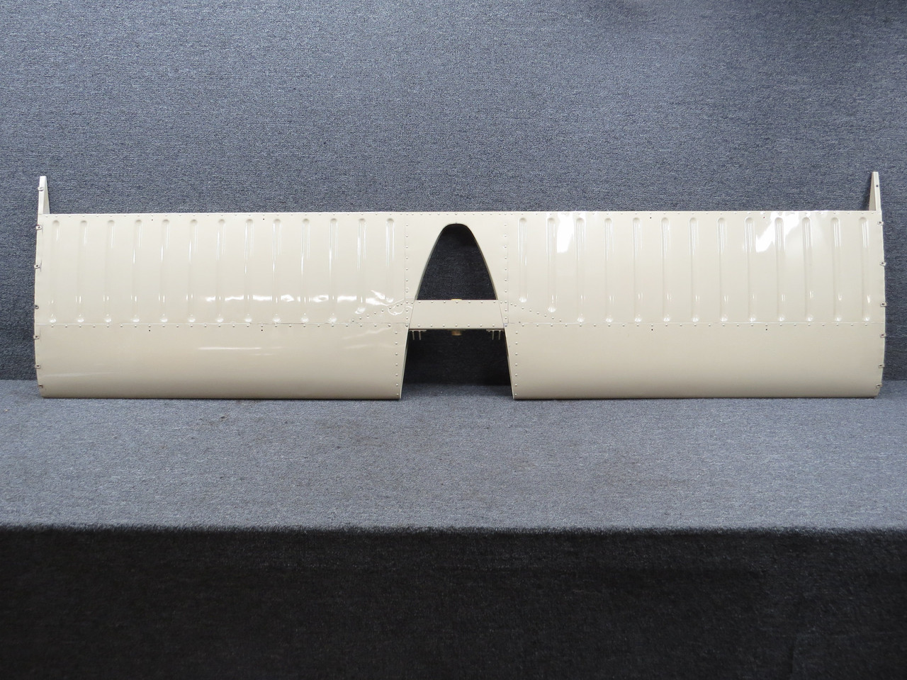 はたはたページ② 68426-000 Piper PA28-235 Horizontal Stabilator Assembly For Sale