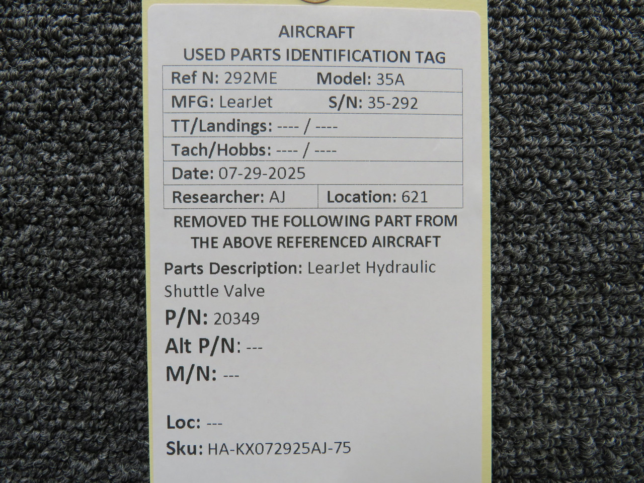 20349 LearJet Hydraulic Shuttle Valve Assembly