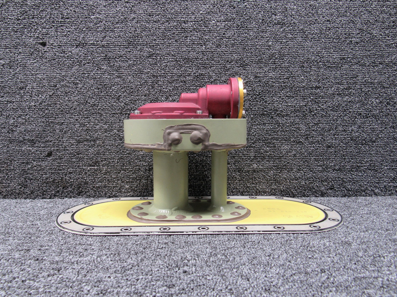 6526313-15, 840203-101 Cessna Citation 560 Fuel Relief Valve with
