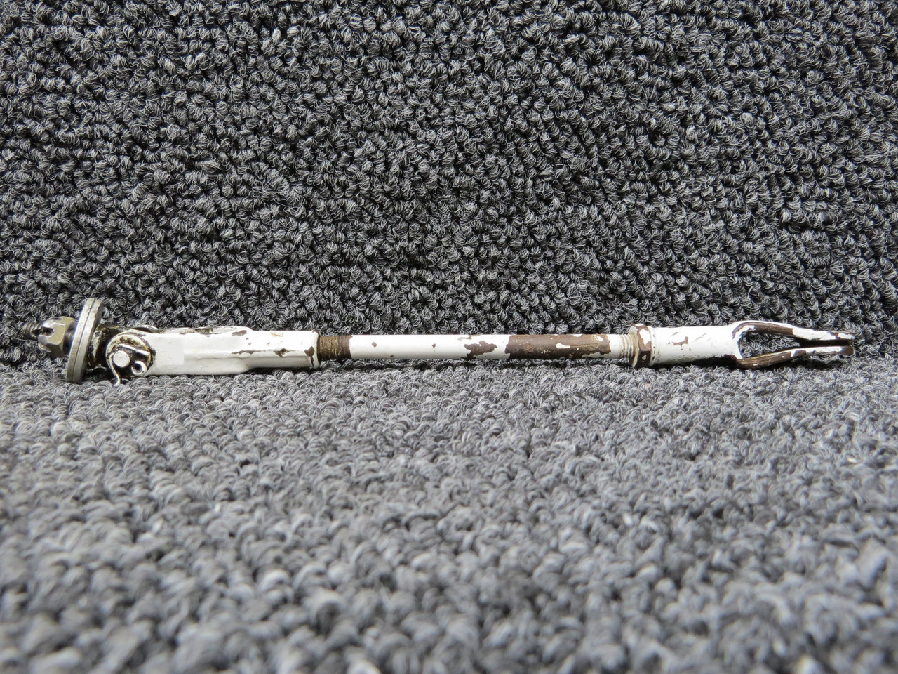 21118-003 Piper PA-24-250 Nose Gear Front Door Retraction Rod (Rust)