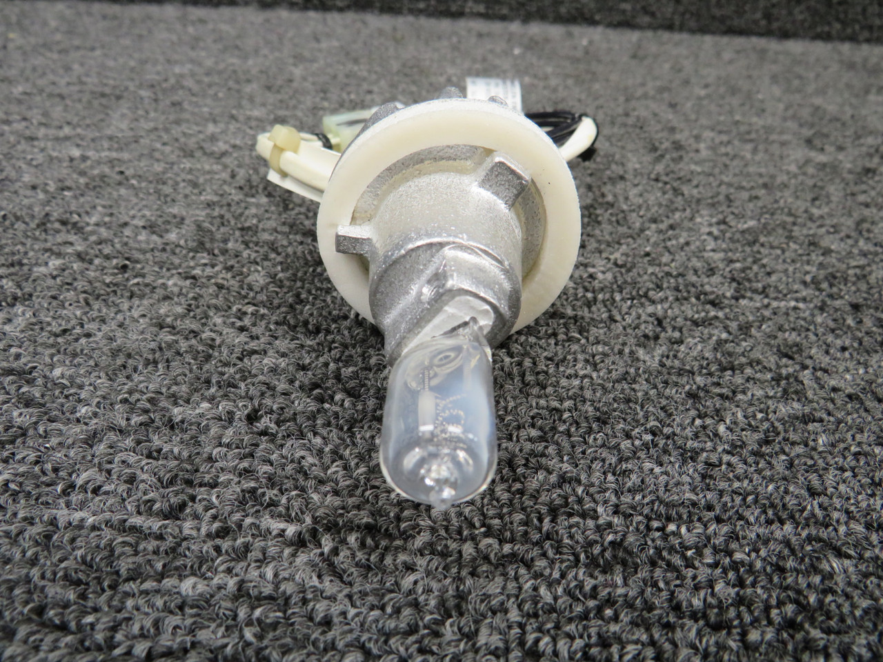 34-0050655-00 Whelen Recognition Lamp (Cloudy Bulb) For Sale