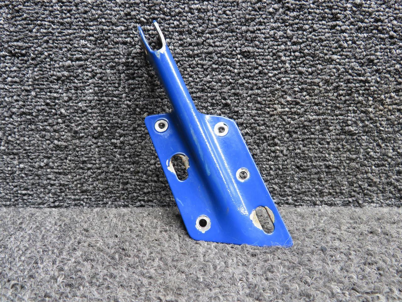 79475-008 Piper PA32-301 Lower Cabin Door Hinge