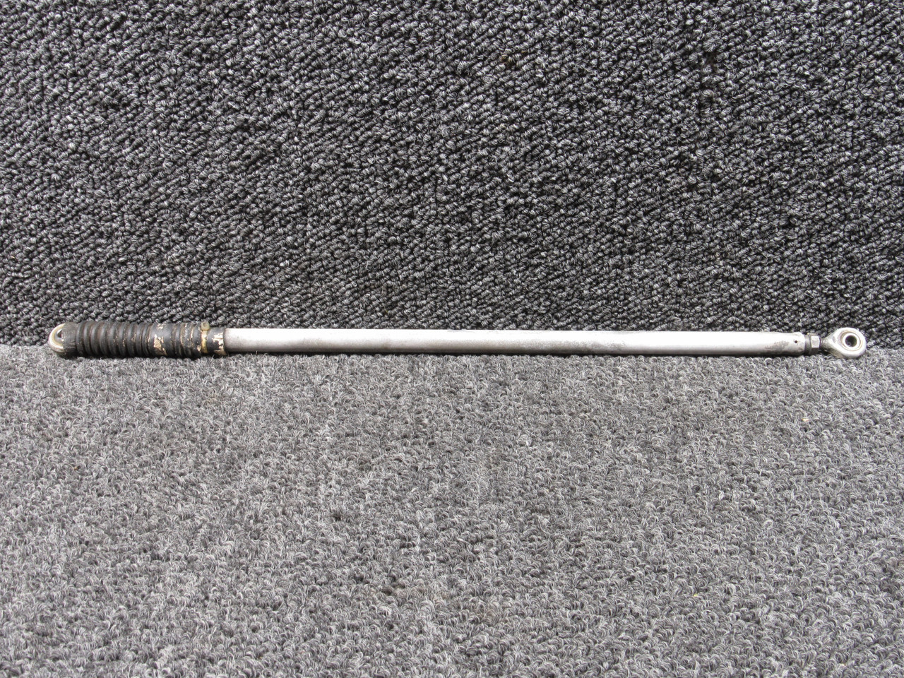 72682-010 Piper PA-31-325 Main Gear Lock Rod Assembly