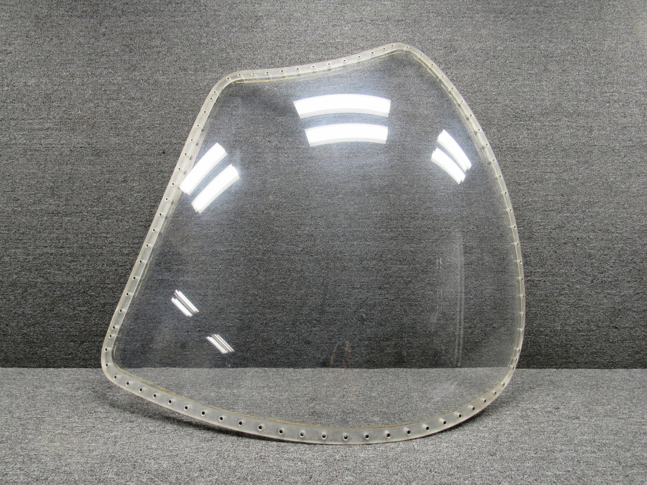 9912064-15 (Alt: 932-15) LAI Windshield Assembly LH (Chipped) For Sale