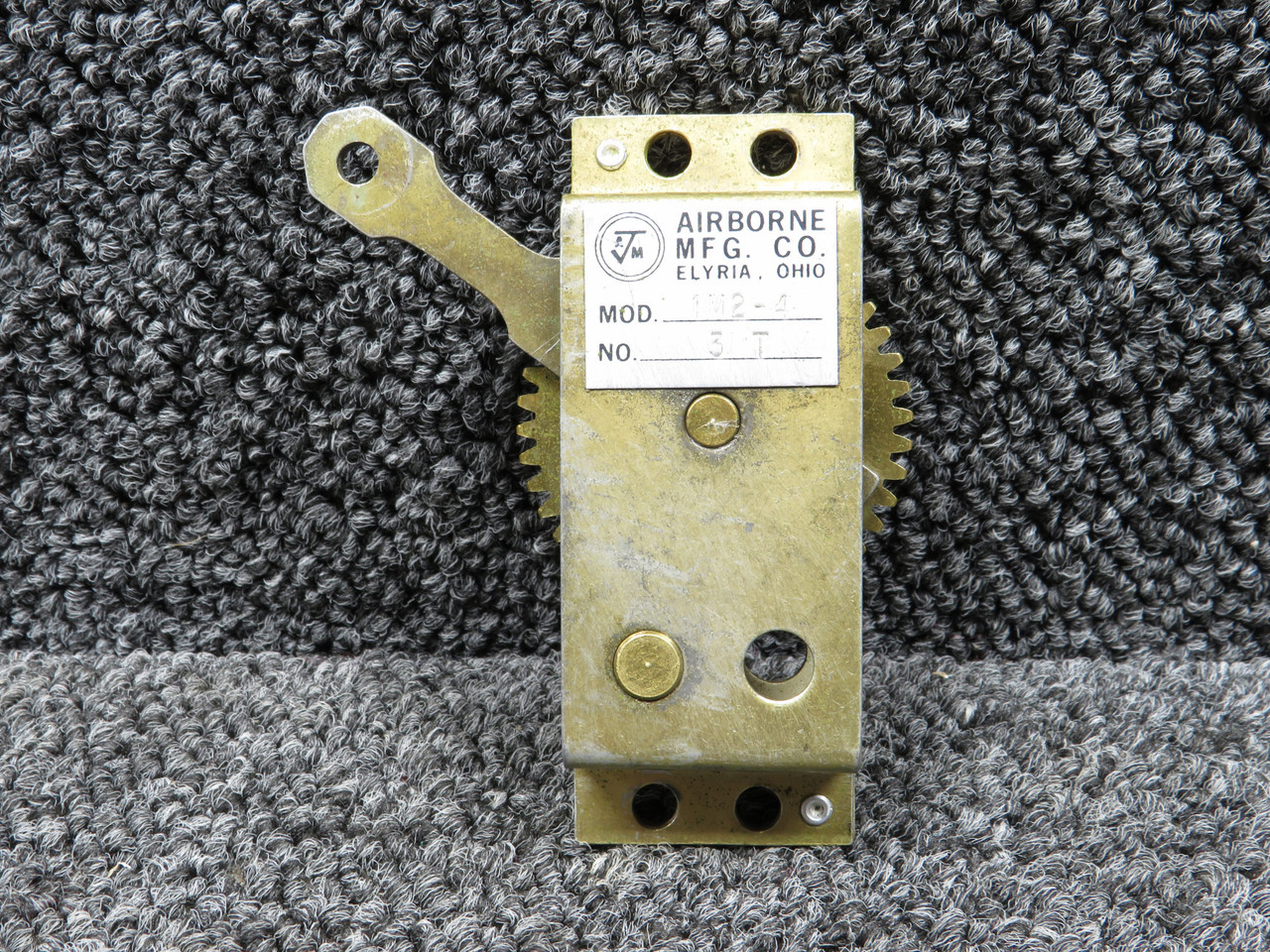 1M2-4 Airborne Fuel Selector Assembly Less Knob