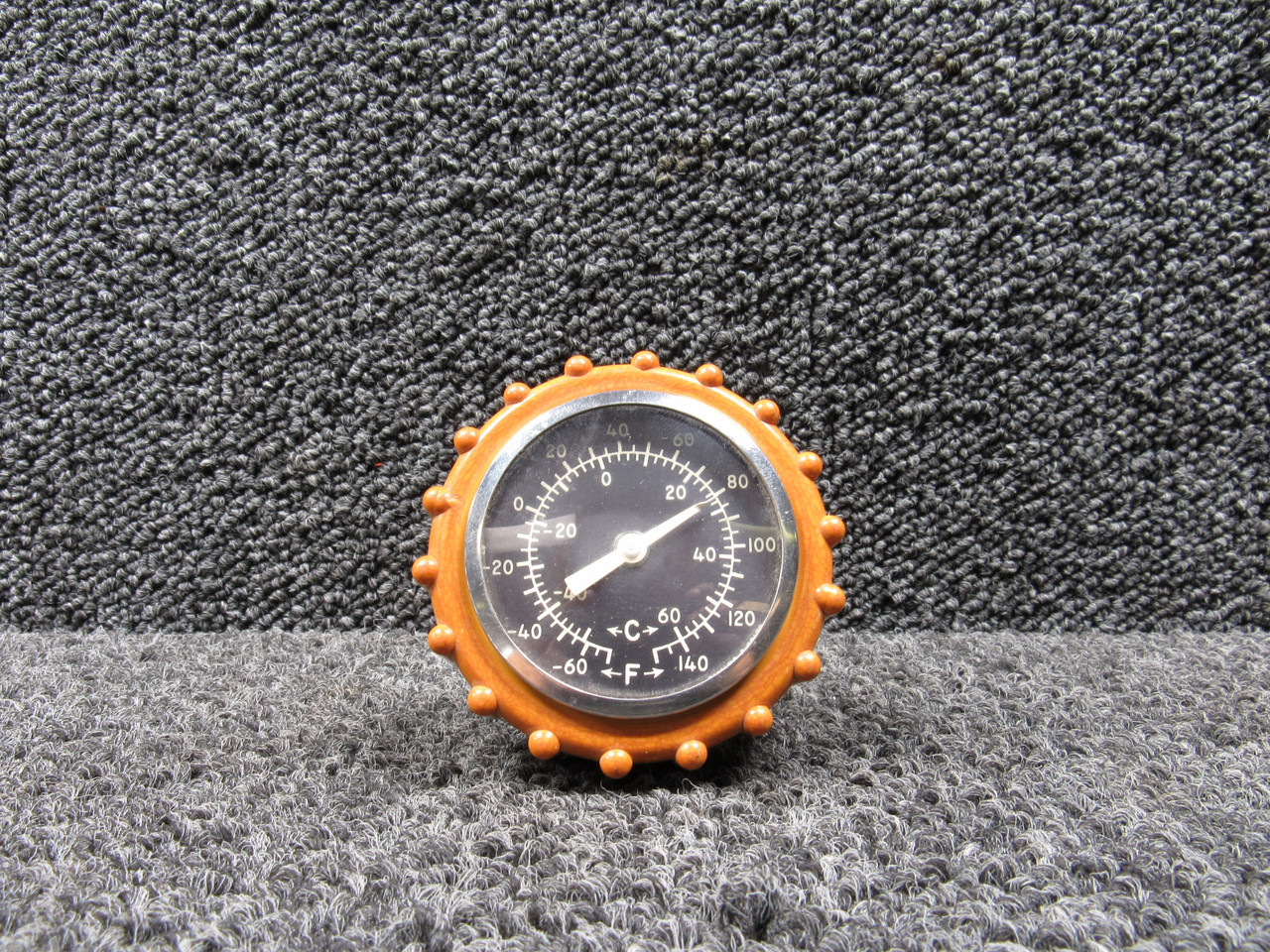 5-62179 (Alt: C668507-0101) Cessna 182 Outside Air Temp Indicator