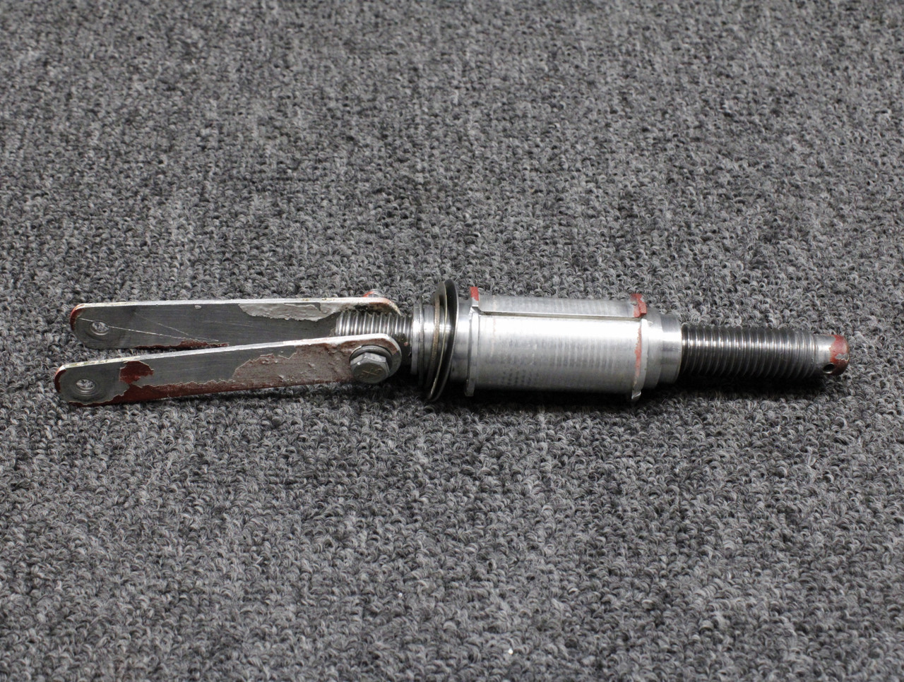 65246-000, 63530-000 Piper PA28-181 Stabilator Trim Shaft and Barrel with Links