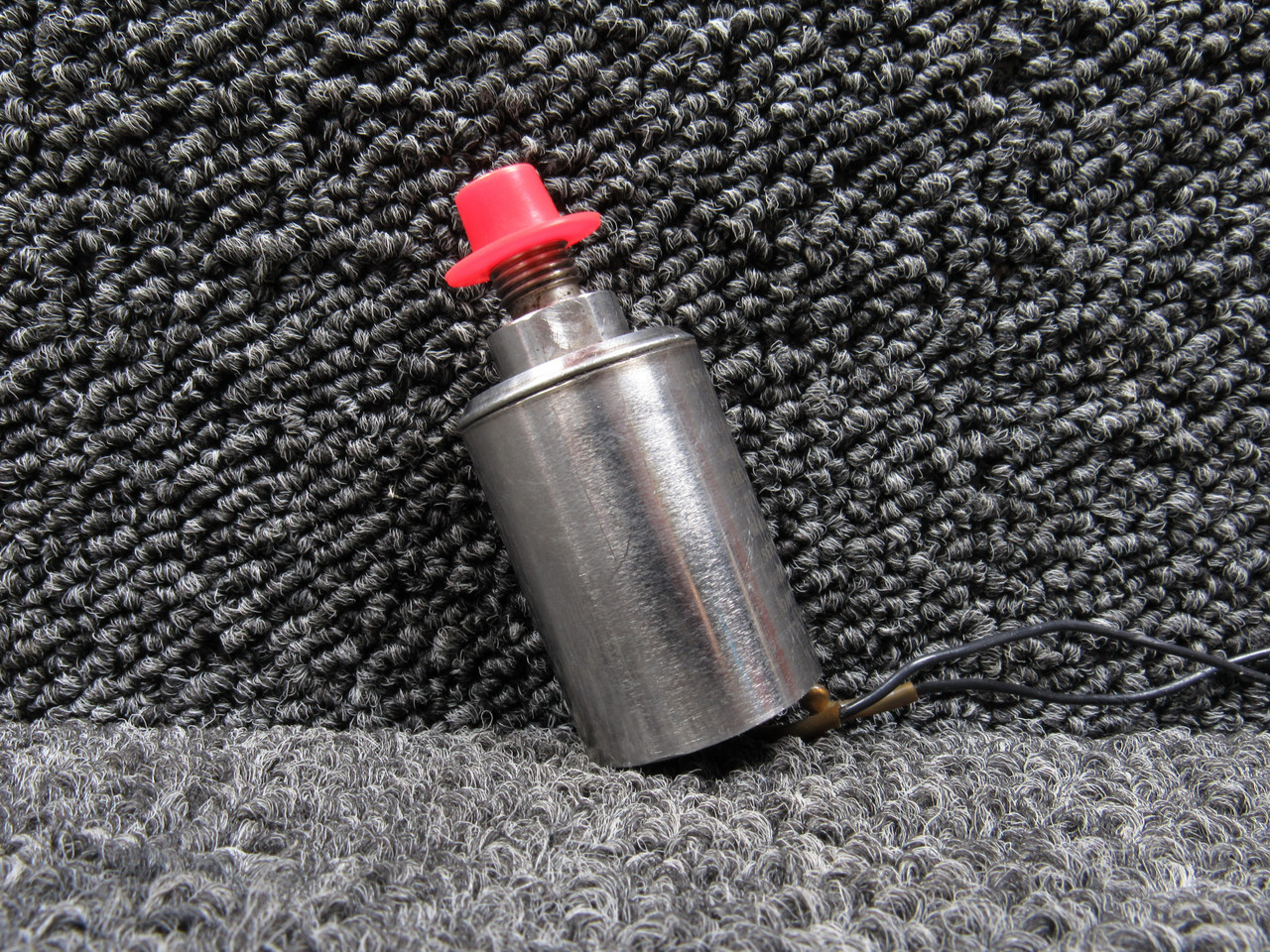 9910287-9 (Alt: 123499-2) Cessna Edcliff Instru Pressure Switch