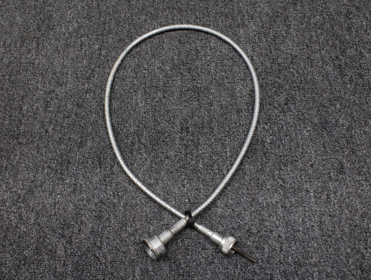 ta1492ページ 486-570 Piper PA28-181 Tachometer Shaft Cable for Sale