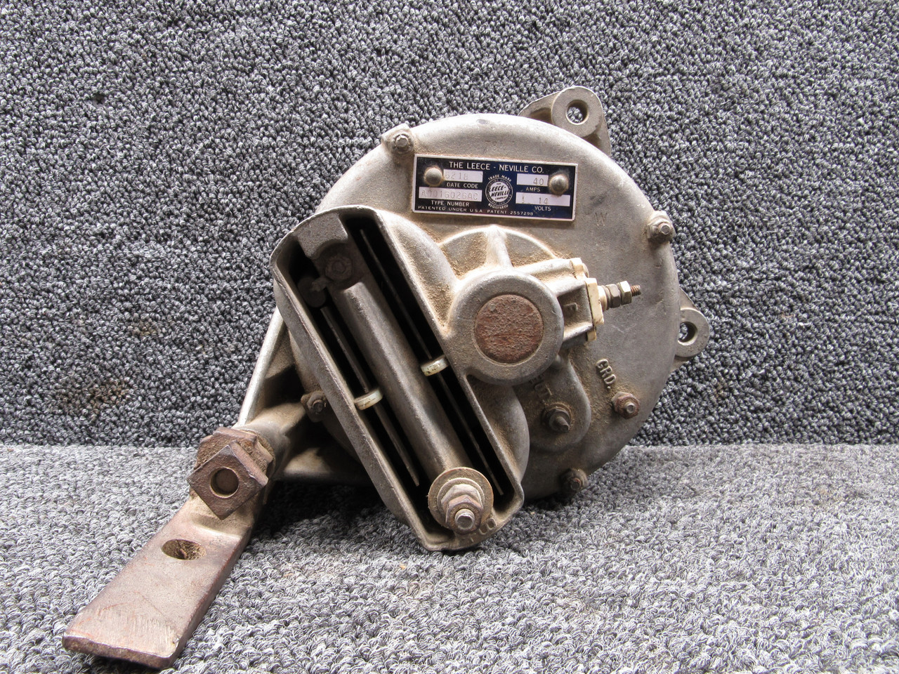 A0016026AC The Leece Neville CO Alternator (40 Amps, 14 Volts)