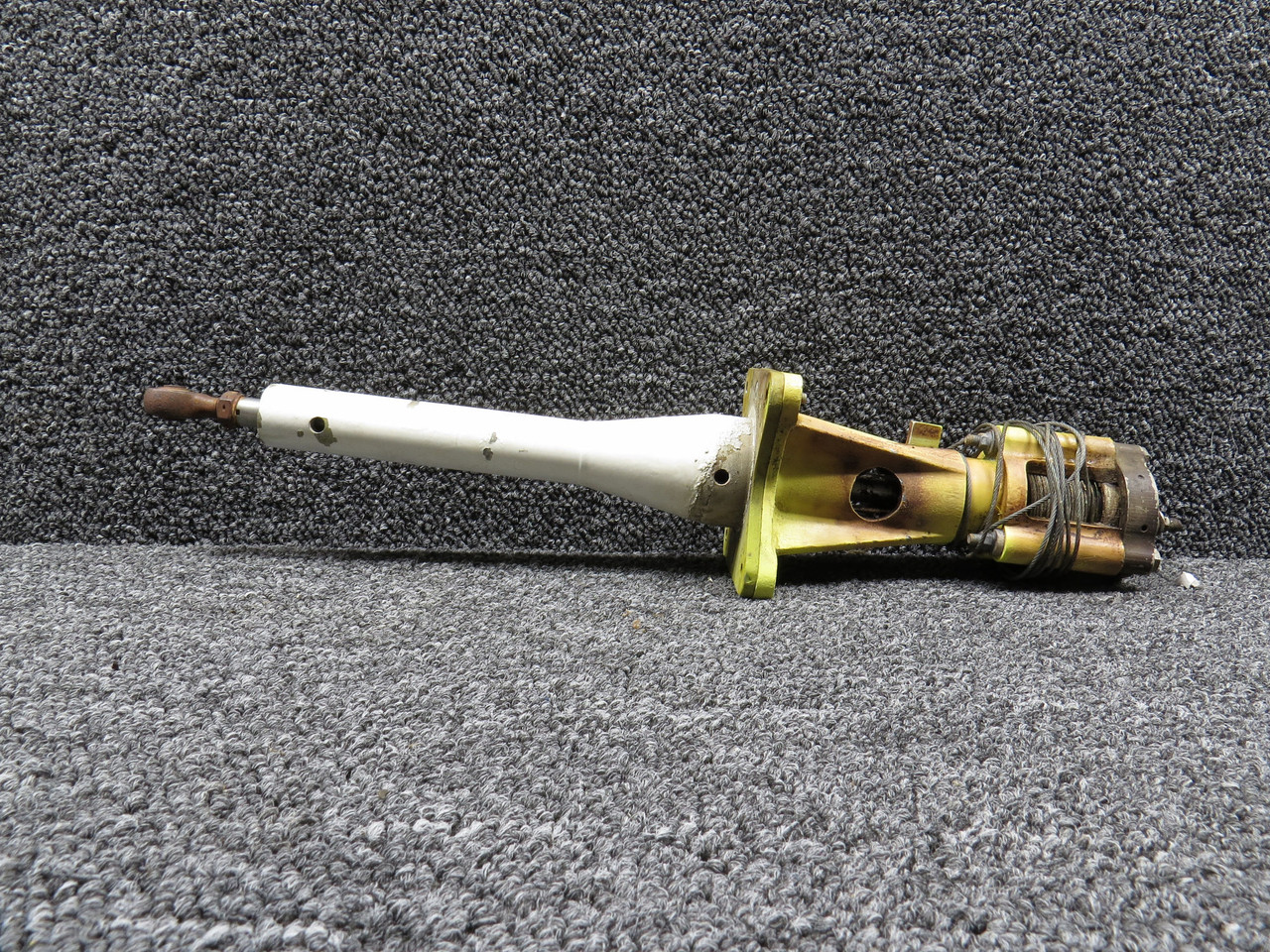 101-524079-3 Beechcraft King Air 200 Rudder Trim Actuator