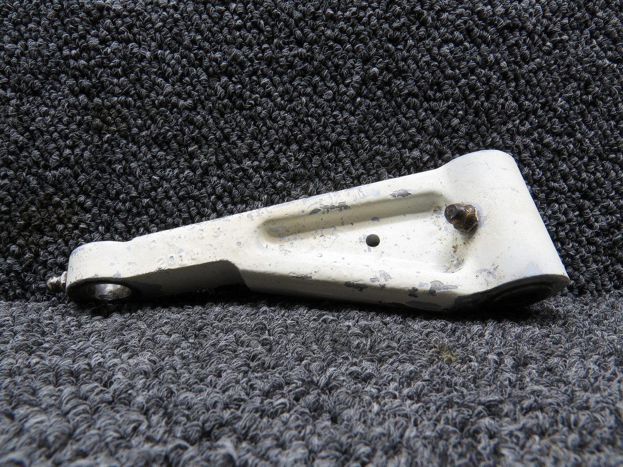 noesssページ 0841002-1 Cessna 310P Nose Landing Gear Scissor Link For Sale