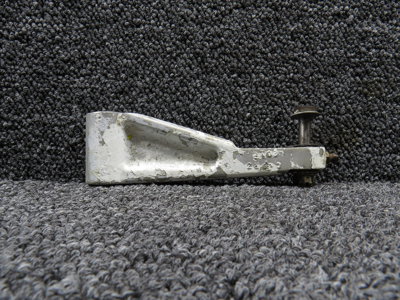 0841000-95 Cessna 310J Upper Nose Landing Gear Scissor Link