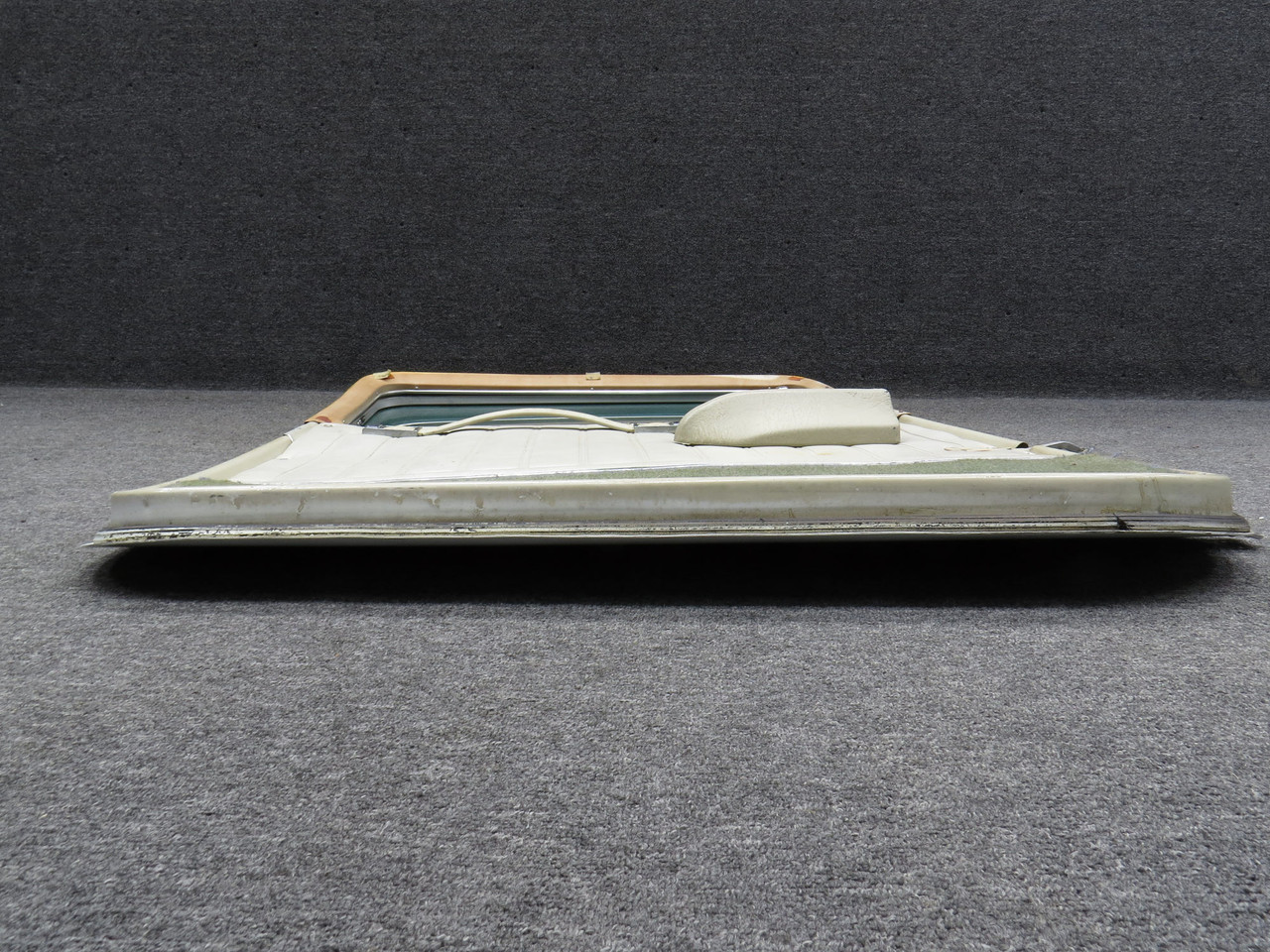 1217045-212 Cessna 182 Cabin Door Assembly LH For Sale
