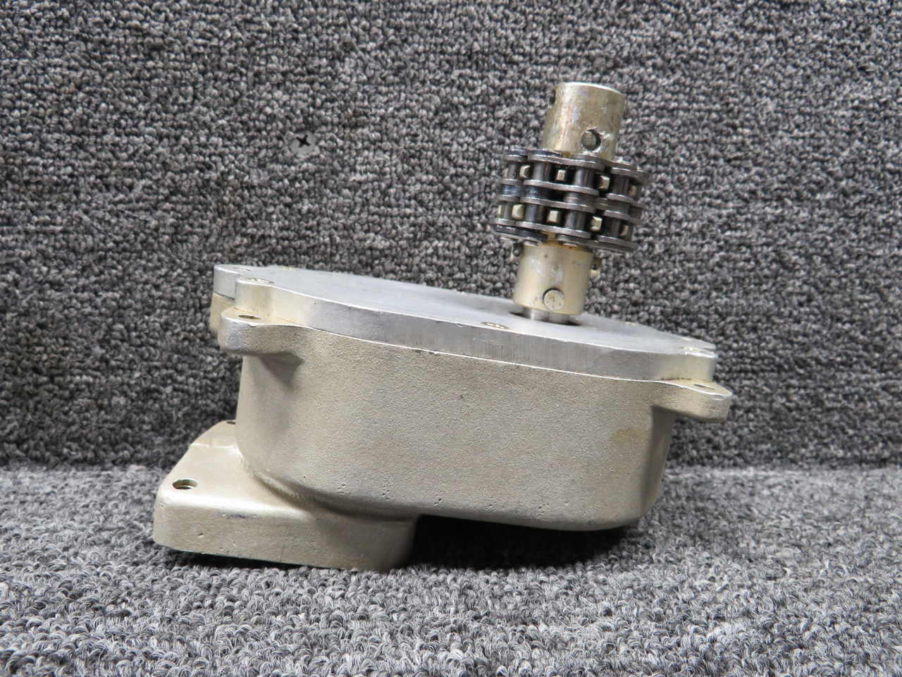 kkk54ページ 5565175-38 Cessna 501 Flap Gearbox For Sale