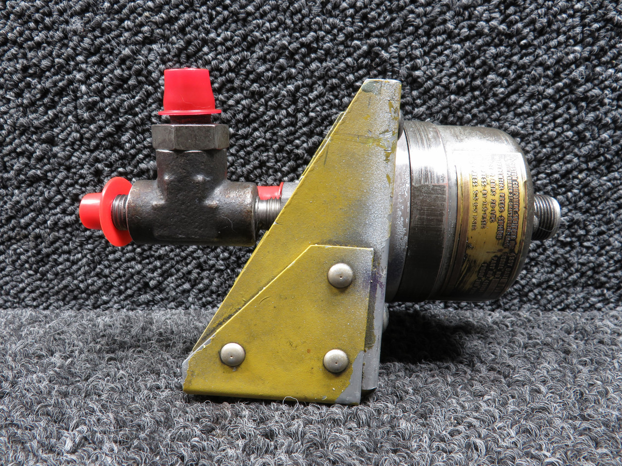 42D164 Custom Component Differential Pressure Switch Assembly with Valve