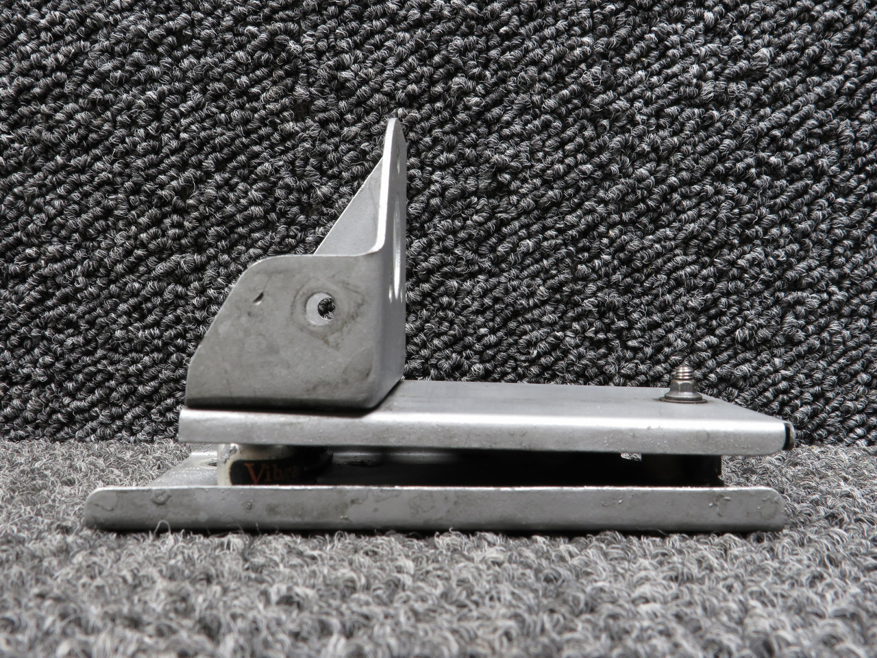 F10A-705-200 Falcon Anti-Rumble Plate Assembly