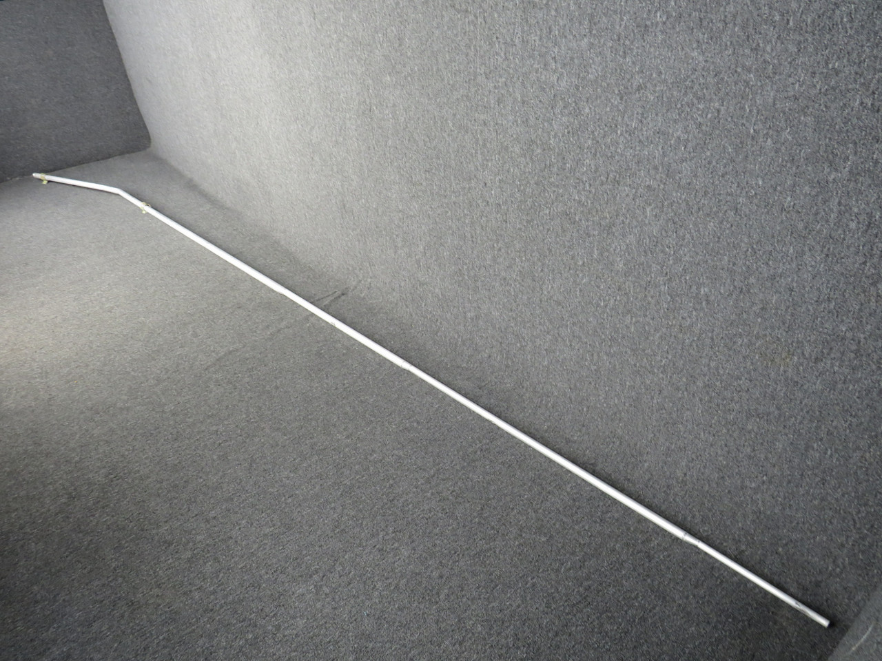 6019121-018 LearJet Tube Assembly RH