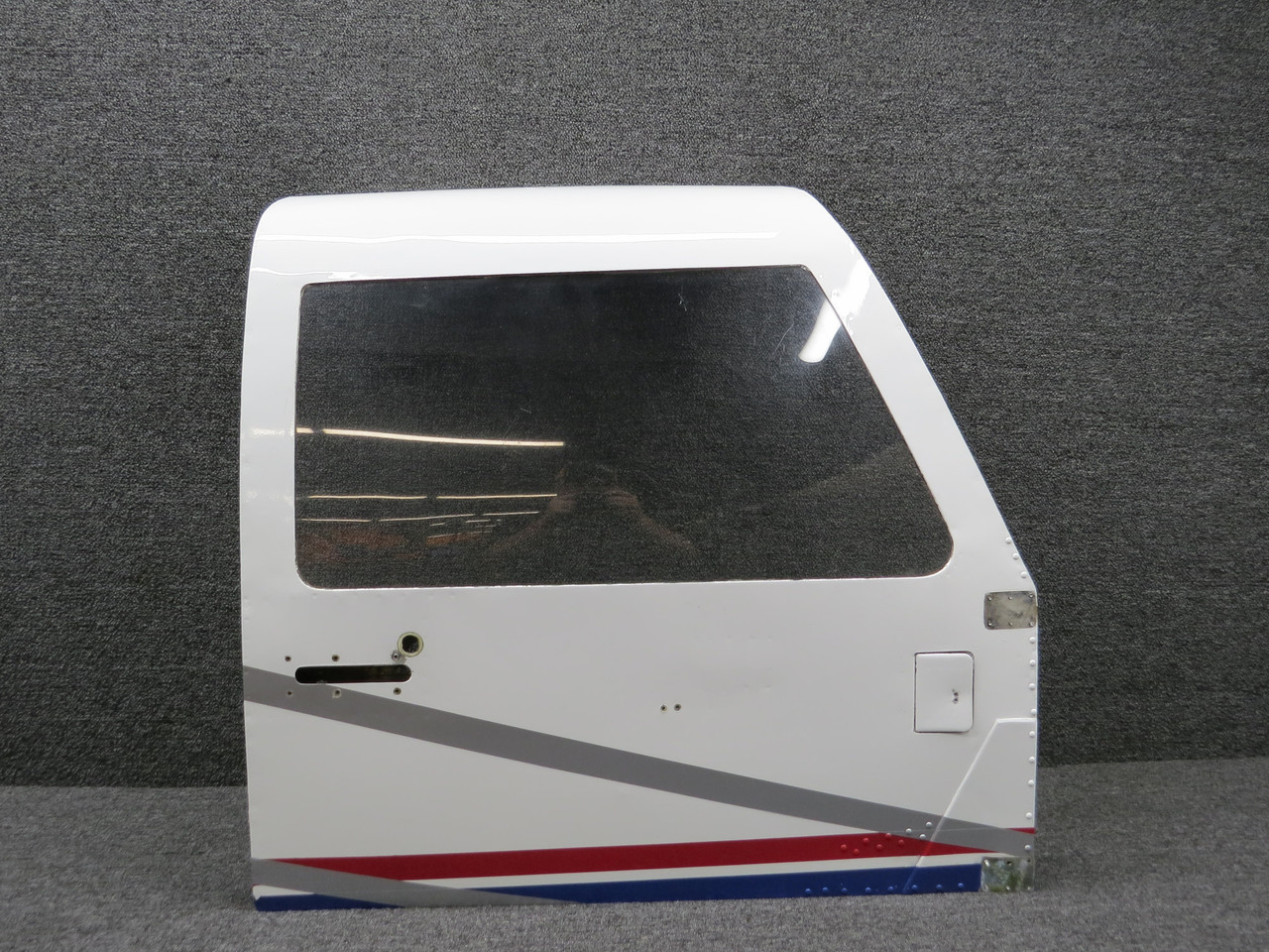 22650-000 Piper PA24-250 Cabin Door Structure