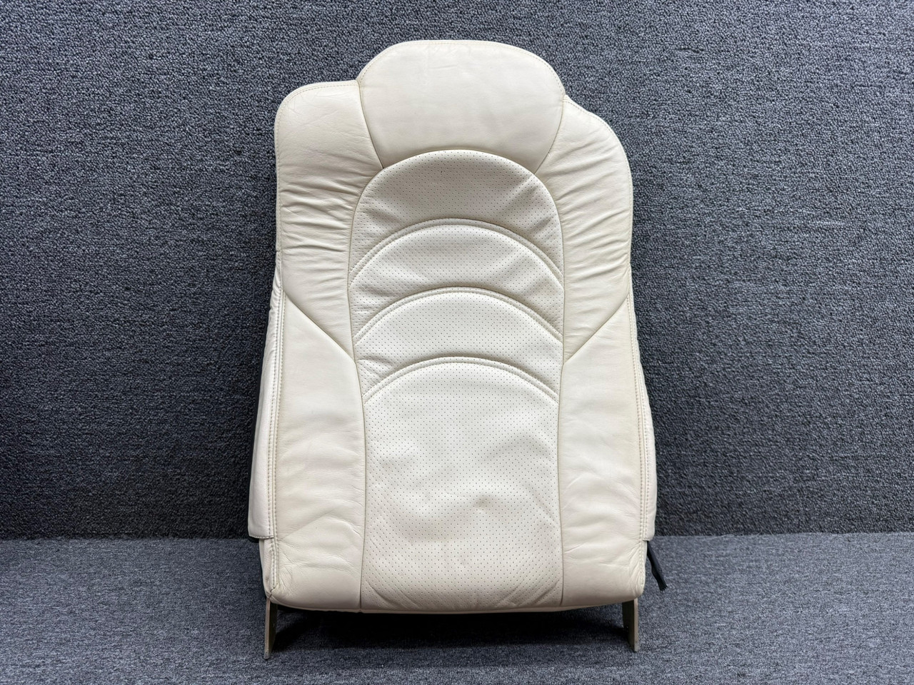 12535-001 Cirrus SR22 Aft Seat Back Assembly for Sale