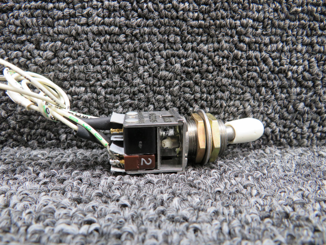 A3-212-05 (Alt: M8805-93-005) Cutler-Hammer Toggle Switch Unit
