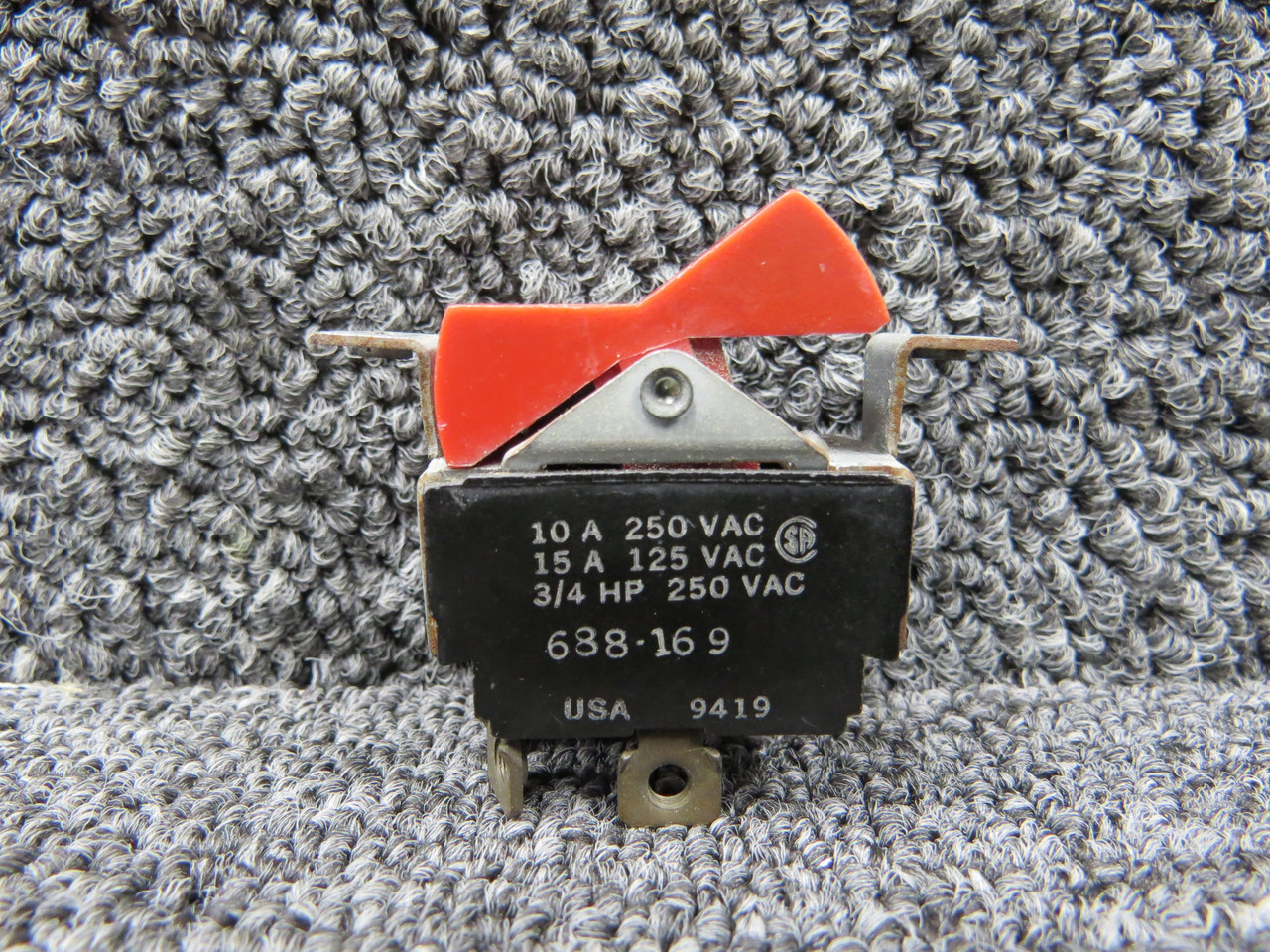 688-169 Eaton Master Toggle Split Switch For Sale