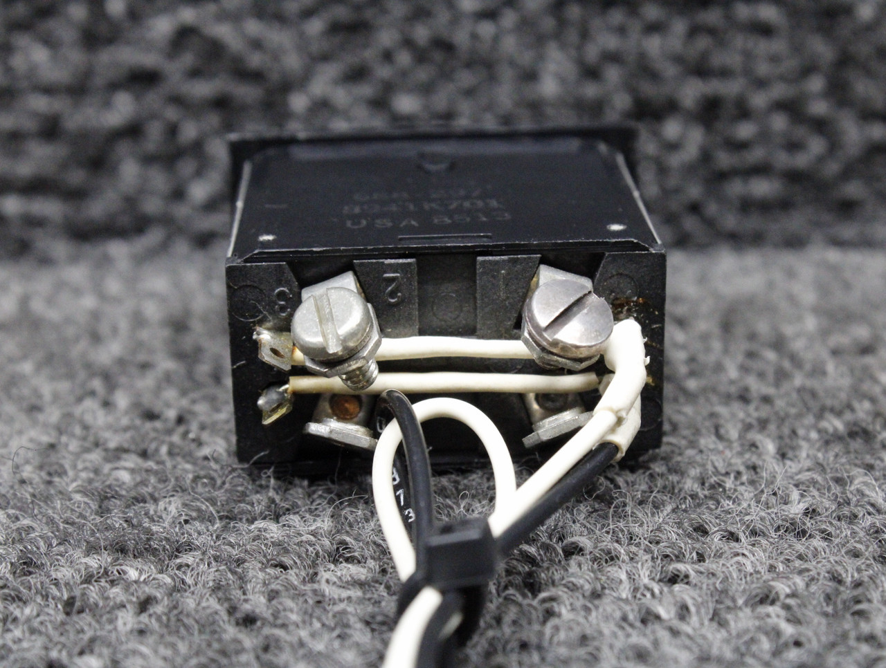 8941K701 (Alternate PN: 688-297) Piper PA46-310P Start Push Switch