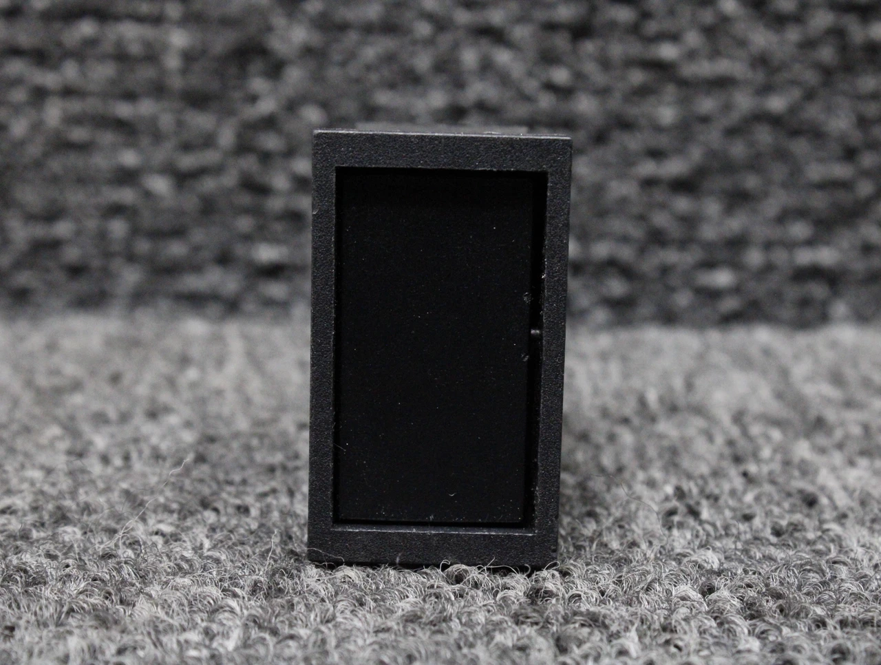 688-296 (Alt: 8941K699) Piper PA46-310P Blank Switch Cover