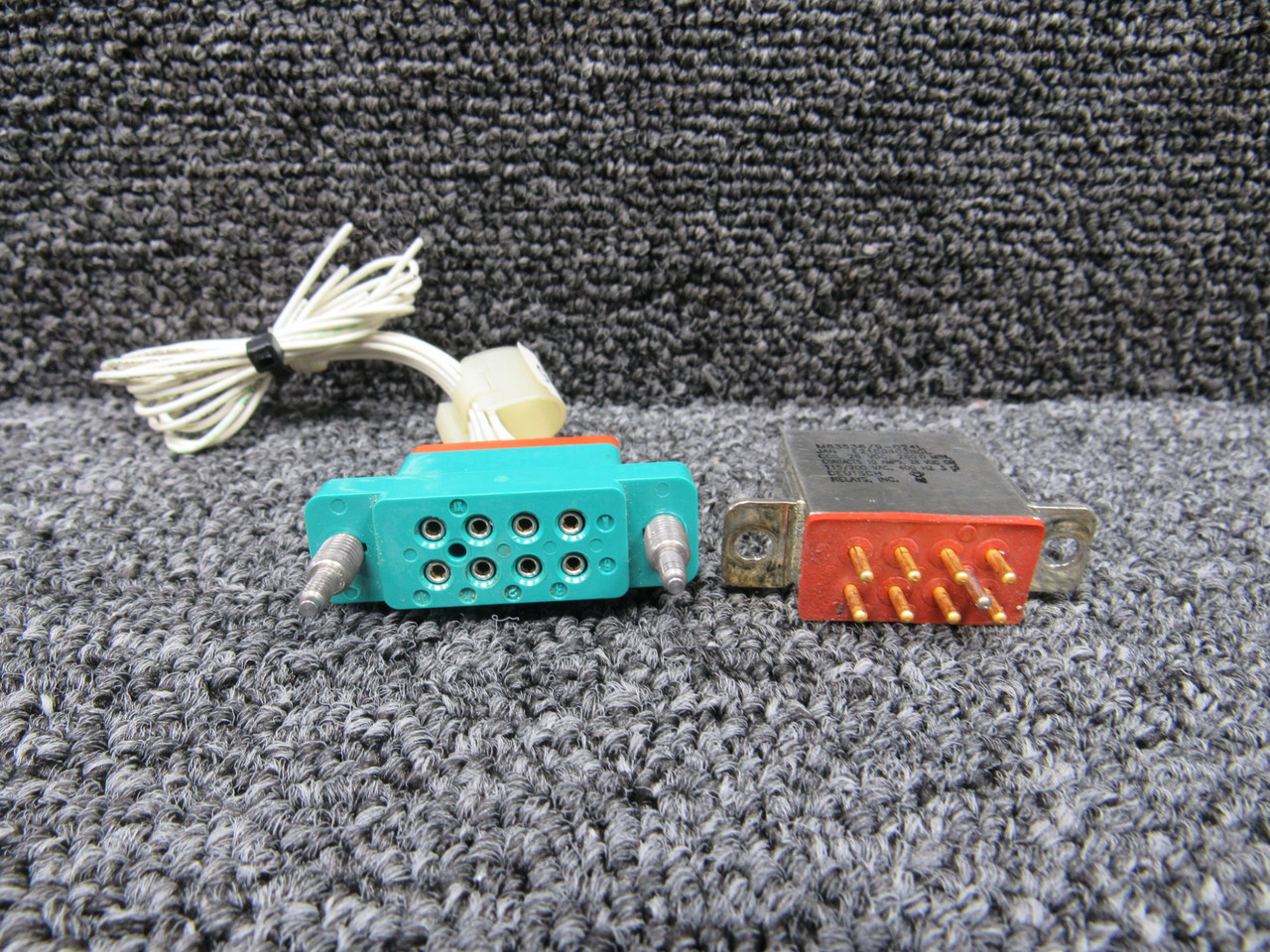 M83536-9-024L Deutsch Relay (Volts: 28, Amps: 10)