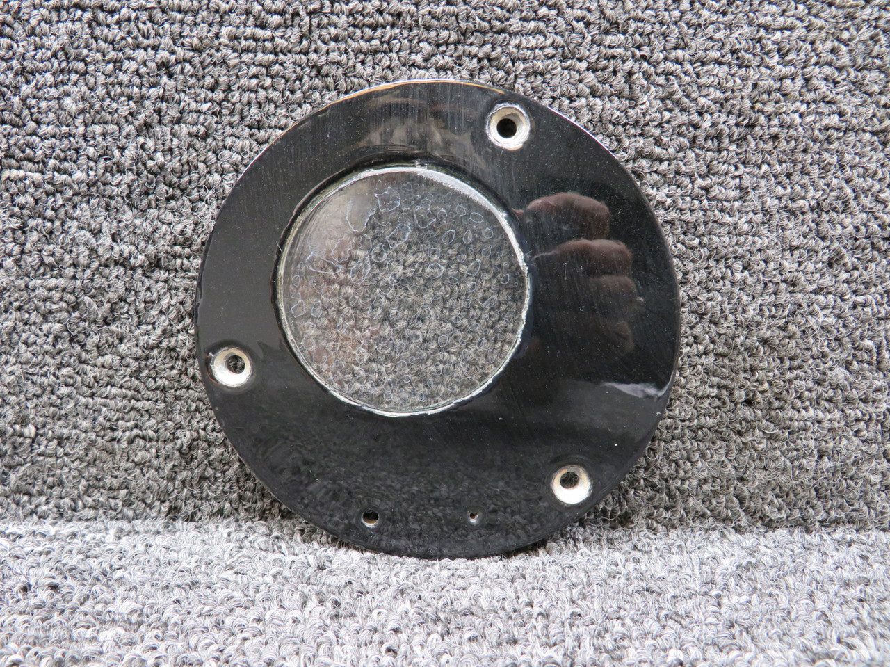 Cessna Citation 560 V Wing Ice Inspection Light Lens Retainer RH
