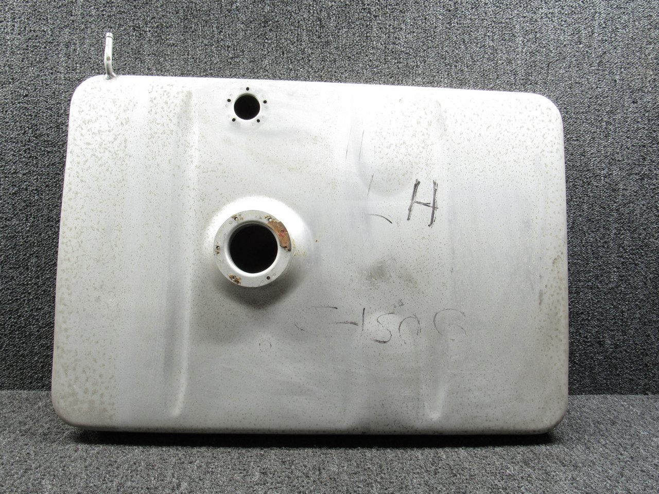 0426508-21 Cessna 150 Left Hand Fuel Tank Assembly