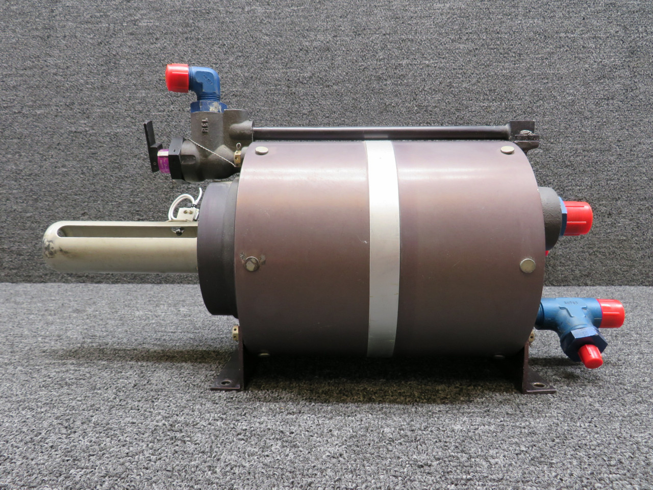 7140-150-5 (Alt: 9912052-12) Pneu Draulics Main Hydraulic Reservoir Assembly