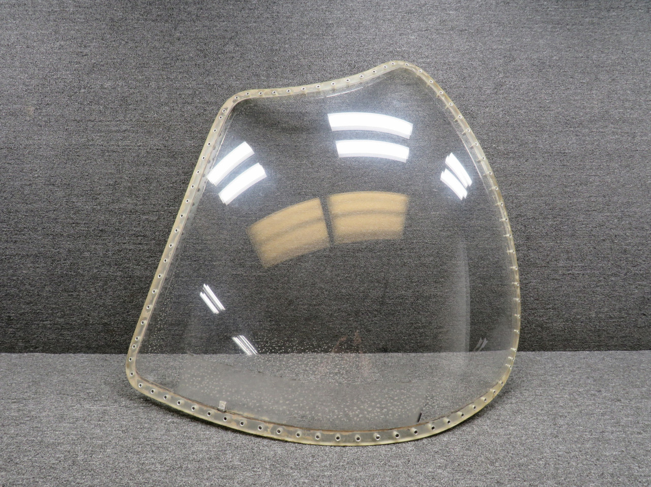 9912064-11 (Fso: 9912064-15) Cessna Citation 560 Windshield LH w