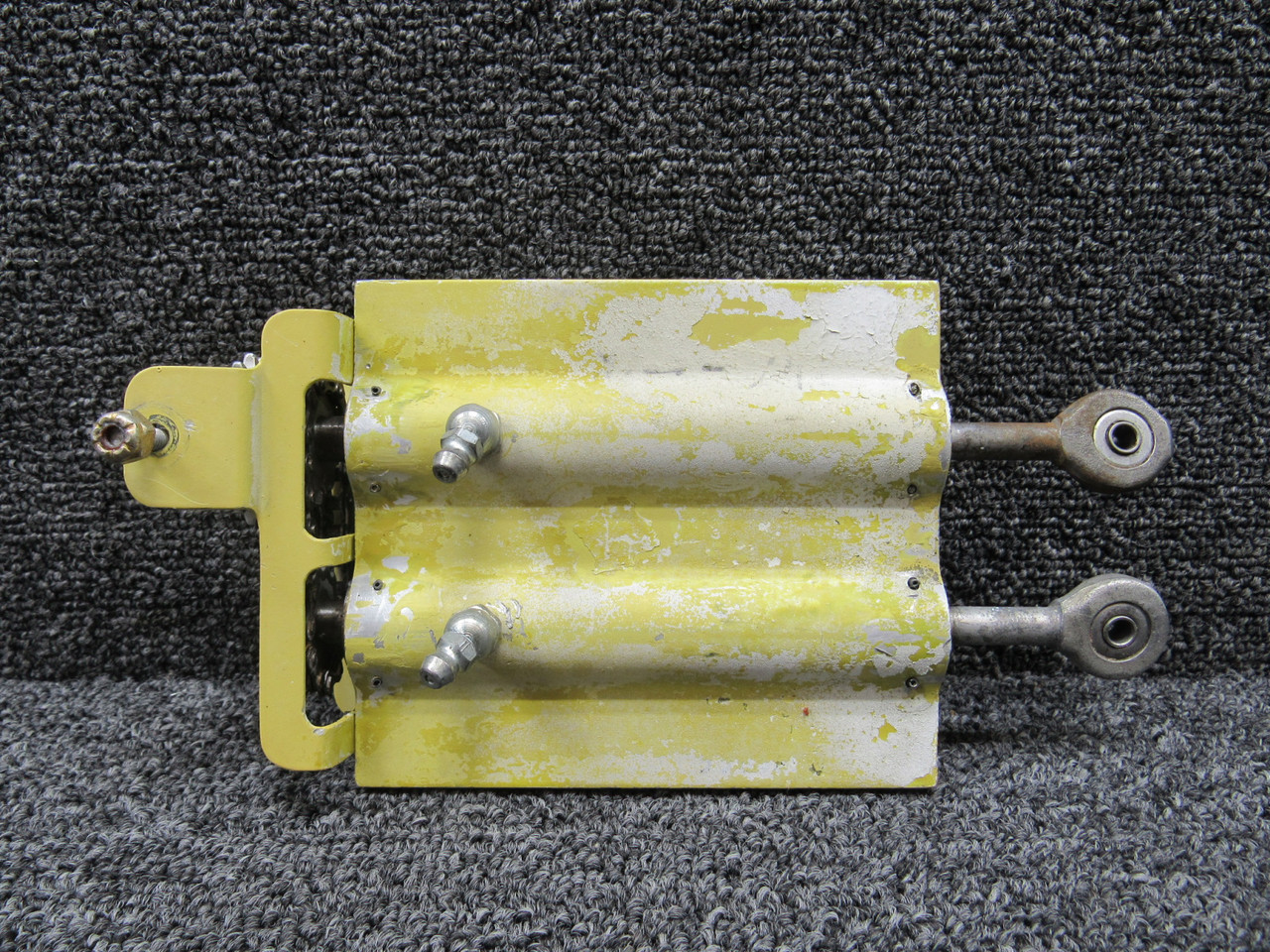 5565450-81 (Fso: 6396022-3) Cessna Citation 560 Aileron Trim Actuator LH